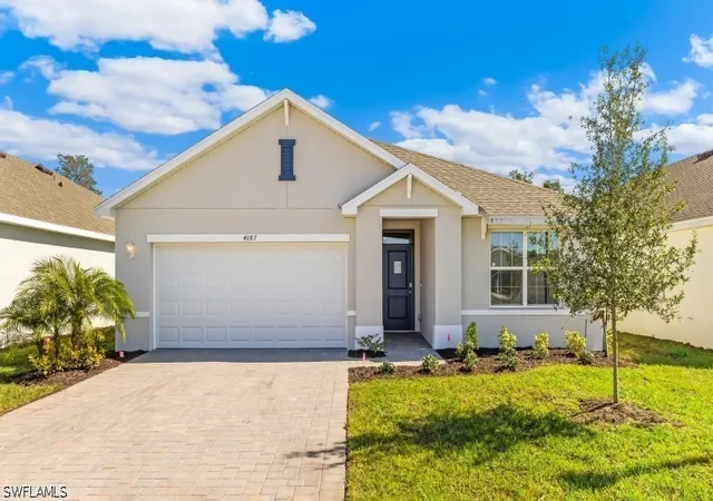 Photo 1 of Single family home for sale at 5153 Oxford Point Dr, Fort Myers, FL 33905 | MLS# 226025332 | Listing updated on 2026-08-09