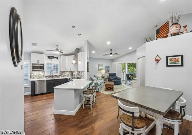 Homes for sale in Naples, FL | 3710 Fieldstone Blvd, Naples, FL 34109