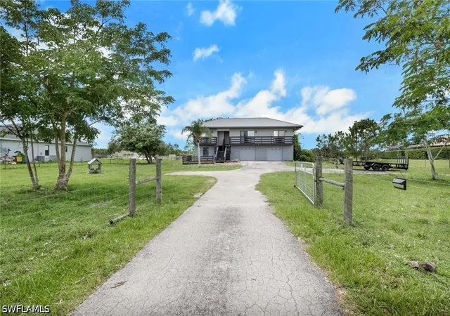 2nd image of 4140 54th Ave Ne, Naples, FL 34120 | MLS# 226025337