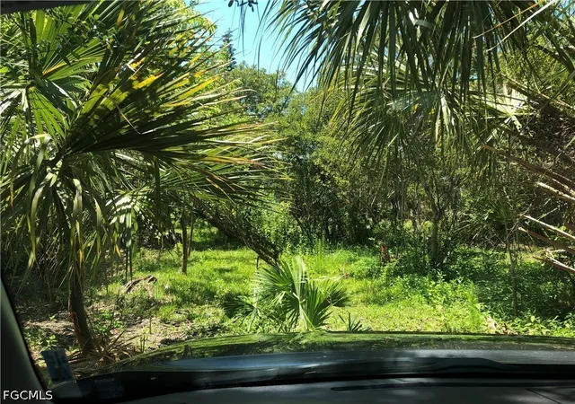 Photo 3 of Land for sale at 575 Sea Oats Dr, Sanibel, FL 33957 | MLS# 2026029249 | Listing updated on 2026-08-08
