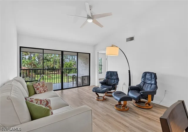 Listing Photo 4 - Condo for sale in building located at 909 Augusta Blvd, Naples, FL 34113 - Unit #7