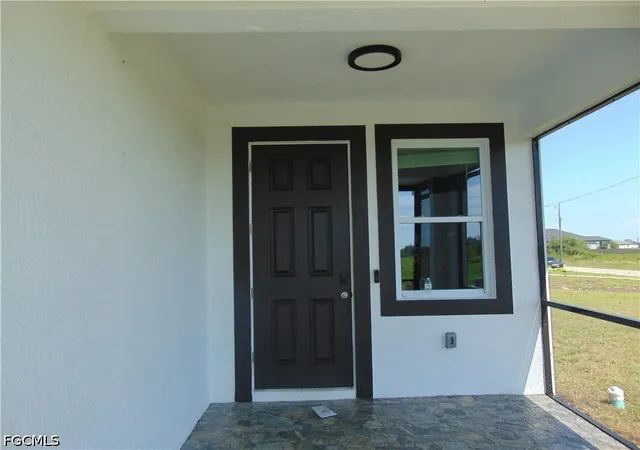Photo 2 of Single family home for sale at 9020 E Castle Cir, Labelle, FL 33935 | MLS# 2026029267 | Listing updated on 2026-07-08