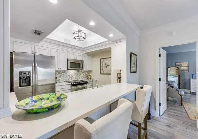 Listing Photo 5 - Condo for sale in building located at 788 Willowbrook Dr, Naples, FL 34108 - Unit #502