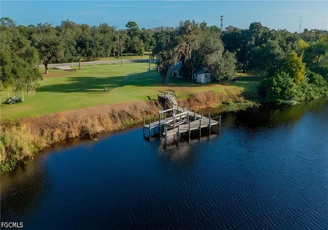 Photo 4 of Land for sale at 395 Old County Rd 78, Labelle, FL 33935 | MLS# 2026029372 | Listing updated on 2026-07-09