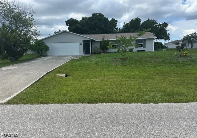 Photo 1 of Single family home for sale at 2124 Ne 7th Place, Cape Coral, FL 33909 | MLS# 2026029382 | Listing updated on 2026-07-08