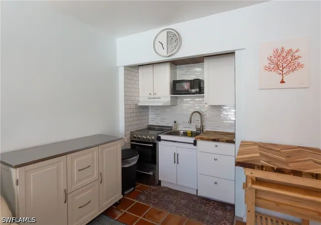 4th image of 167 N Collier Blvd #A8, Marco Island, FL 34145 | MLS# 226022035