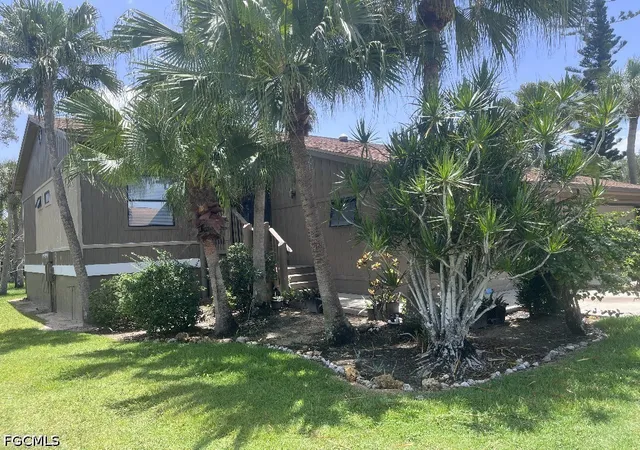 4th image of 17656 Village Inlet Ct, Fort Myers, FL 33908 | MLS# 2026029413