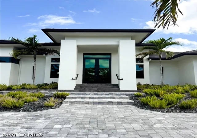 Photo 2 of Single family home for sale at 1702 Ludlow Rd, Marco Island, FL 34145 | MLS# 226021913 | Listing updated on 2026-08-31