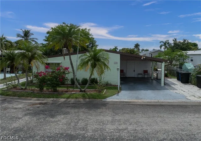 Photo 3 of Manufactured home for sale at 16200 Cathy Ct, Fort Myers, FL 33908 | MLS# 2026029431 | Listing updated on 2026-07-09