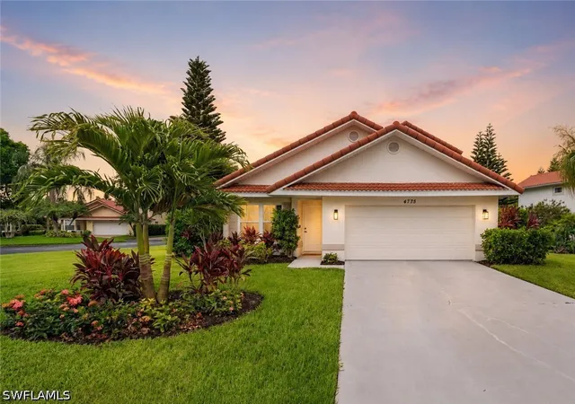 Photo 1 of Single family home for sale at 4775 Europa Dr, Naples, FL 34105 | MLS# 226025139 | Listing updated on 2026-07-10