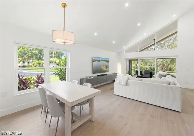 Photo 3 of Single family home for sale at 4775 Europa Dr, Naples, FL 34105 | MLS# 226025139 | Listing updated on 2026-07-10