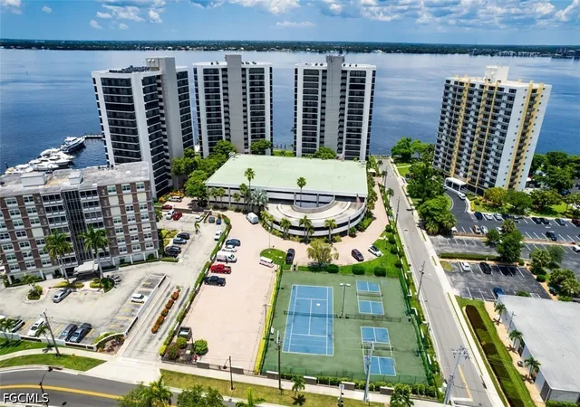 2nd image of 1900 Virginia Ave #102, Fort Myers, FL 33901 | MLS# 2026029470