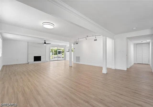 Photo 4 of Single family home for sale at 66 River Ct, Naples, FL 34110 | MLS# 226025546 | Listing updated on 2026-07-09