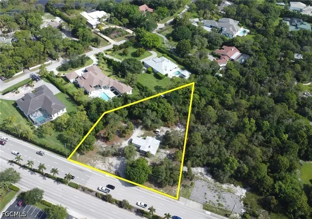 Photo 4 of Single family home for sale at 1175 Pine Ridge Rd, Naples, FL 34108 | MLS# 2026029543 | Listing updated on 2026-07-16