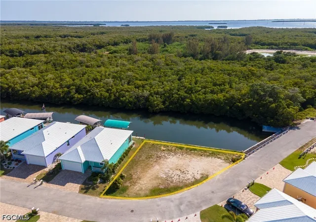 2nd image of 3155 Trawler Ln, Saint James City, FL 33956 | MLS# 2026029553
