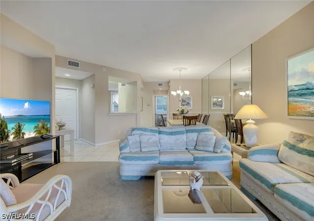 Listing Photo 4 - Condo for sale in building located at 6384 Huntington Lakes Cir, Naples, FL 34119 - Unit #103