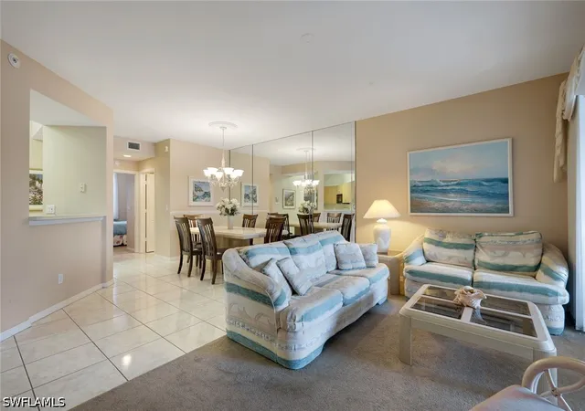 Listing Photo 5 - Condo for sale in building located at 6384 Huntington Lakes Cir, Naples, FL 34119 - Unit #103