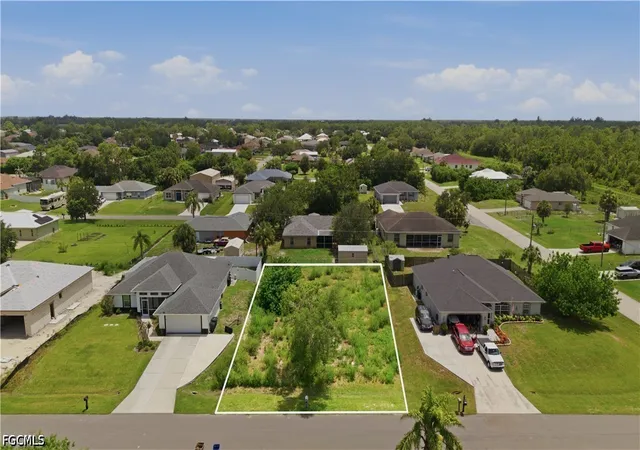 Photo 1 of Land for sale at 6421 Castlewood Cir, Fort Myers, FL 33905 | MLS# 2026029612 | Listing updated on 2026-07-16