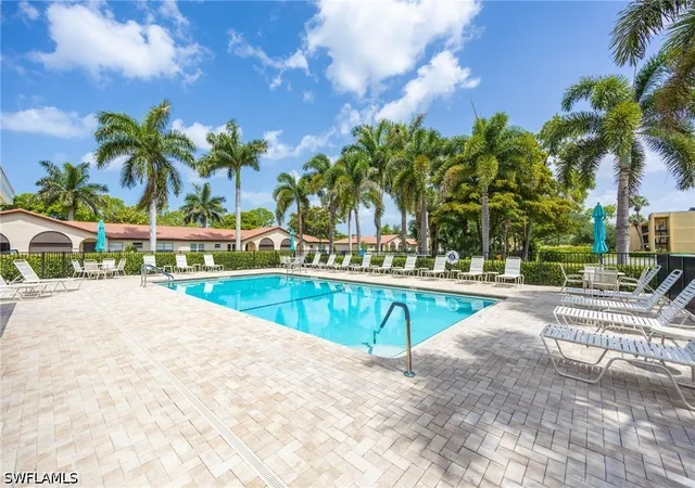26th image of 1034 Forest Lakes Dr #10C, Naples, FL 34105 | MLS# 226025579