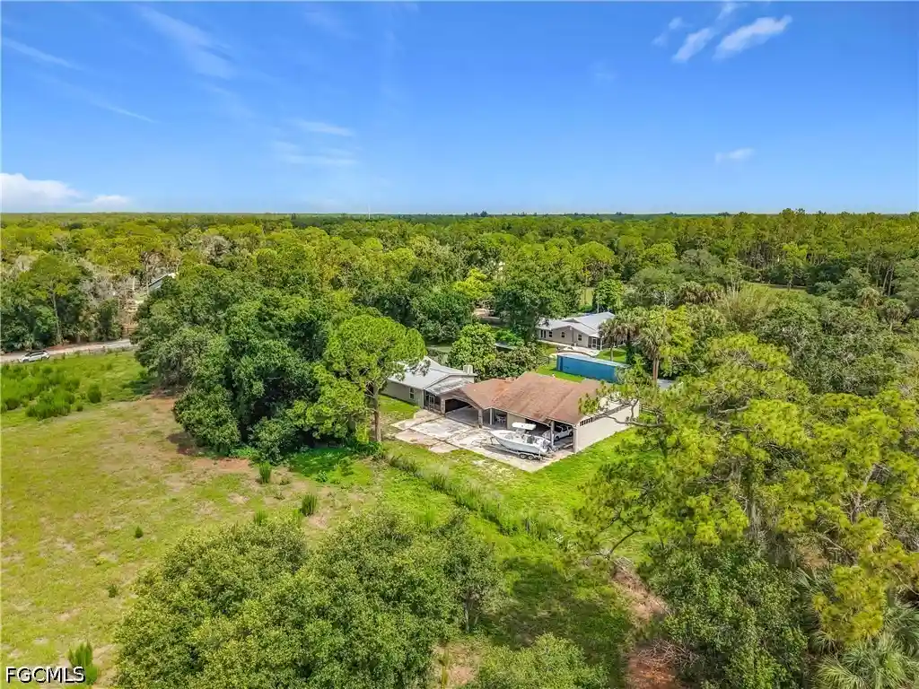 Photo 1 of Single family home for sale at 19330 Meredith Rd, North Fort Myers, FL 33917 | MLS# 2026029634 | Listing updated on 2026-10-26