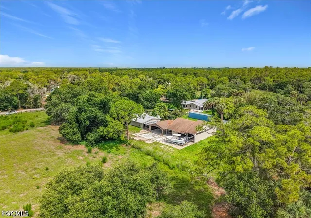 Photo 1 of Single family home for sale at 19330 Meredith Rd, North Fort Myers, FL 33917 | MLS# 2026029634 | Listing updated on 2026-07-27