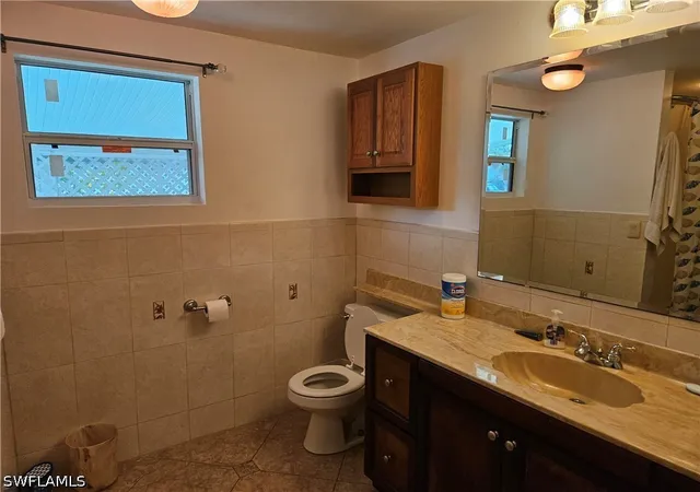 Photo 4 of Manufactured home for sale at 859 Manatee Rd, Naples, FL 34114 | MLS# 226025605 | Listing updated on 2026-07-10