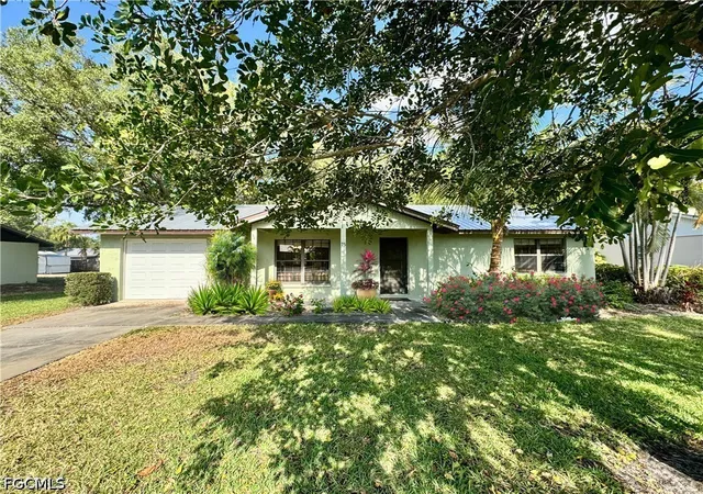 Photo 1 of Single family home for sale at 75 Hardee St, Labelle, FL 33935 | MLS# 2026029675 | Listing updated on 2026-07-10