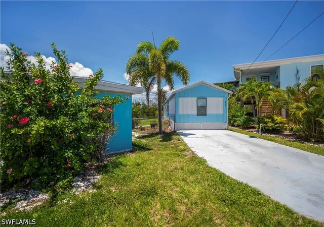 2nd image of 3965 Phoenix Dr, Saint James City, FL 33956 | MLS# 226024929