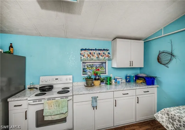 3rd image of 3965 Phoenix Dr, Saint James City, FL 33956 | MLS# 226024929