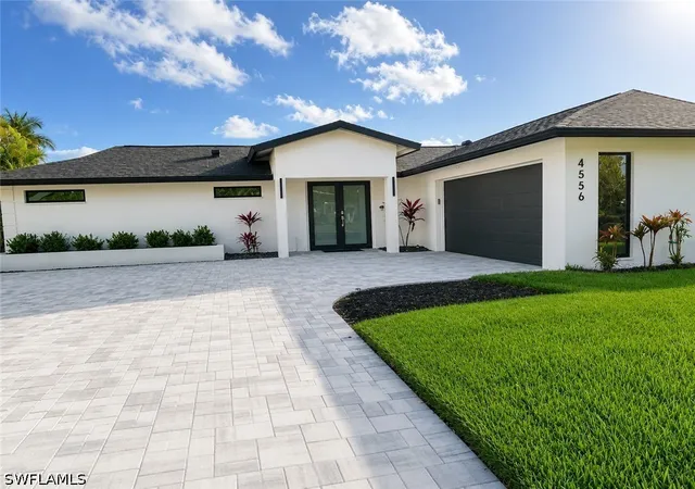 Photo 1 of Sale Pending at 4556 Eagle Key Cir, Naples, FL 34112 | MLS# 226025403 | Listing updated on 2026-08-10