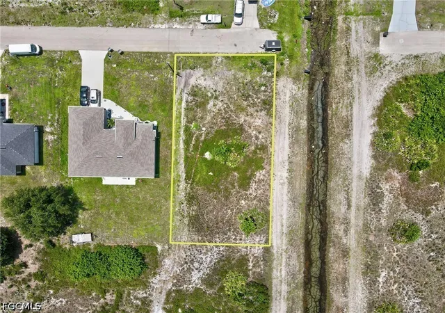 Photo 1 of Sale Pending at 2718 25th Street Sw, Lehigh Acres, FL 33976 | MLS# 2026029778 | Listing updated on 2026-08-31