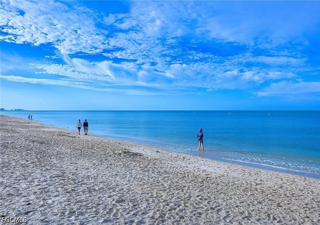 Listing Photo 2 - Condo for sale in building located at 17981 Bonita National Blvd, Bonita Springs, FL 34135 - Unit #743