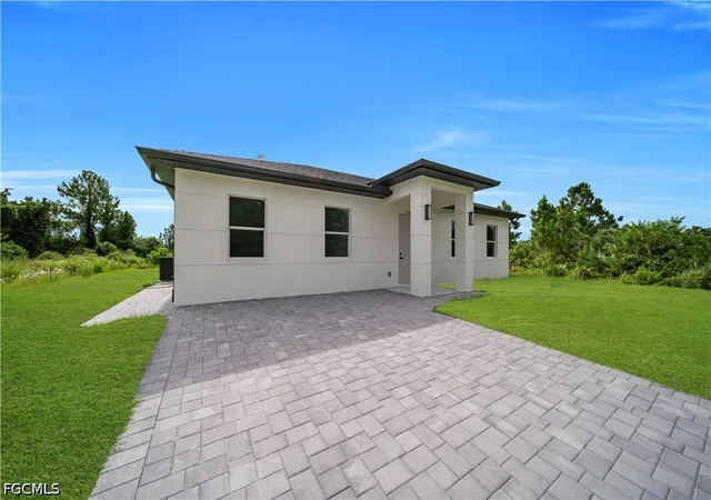 Photo 2 of Single family home for sale at 707 Randall Ave E, Lehigh Acres, FL 33974 | MLS# 2026029841 | Listing updated on 2026-07-18