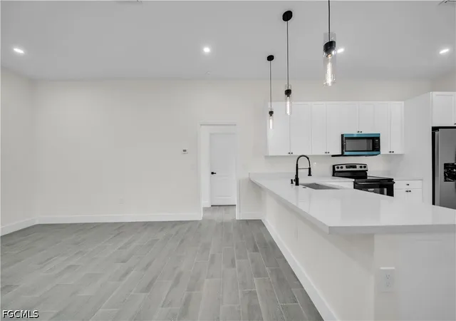 Photo 4 of Single family home for sale at 707 Randall Ave E, Lehigh Acres, FL 33974 | MLS# 2026029841 | Listing updated on 2026-07-18