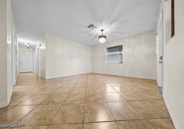 4th image of 10274 Kingdom Ct, Naples, FL 34114 | MLS# 226023889