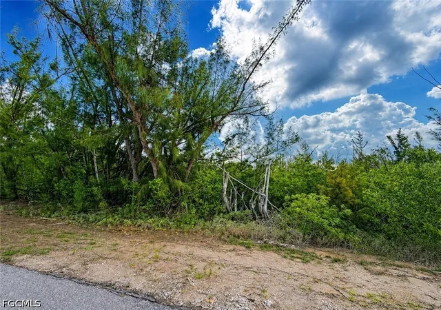 4th image of 12370 Sherwood Rd, Bokeelia, FL 33922 | MLS# 2026029847
