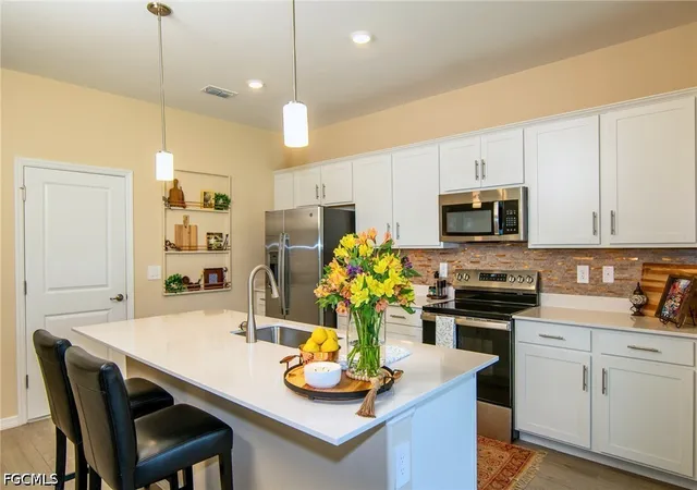 Photo 2 of Single family home for sale at 2433 Avocado Ln, Naples, FL 34120 | MLS# 2026029866 | Listing updated on 2026-07-13
