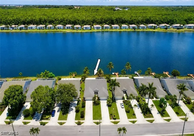 Photo 3 of Townhouse for sale at 2888 W Crown Pointe Blvd, Naples, FL 34112 | MLS# 226025836 | Listing updated on 2026-08-11