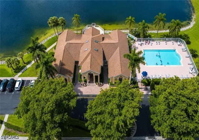 Photo 4 of Townhouse for sale at 2888 W Crown Pointe Blvd, Naples, FL 34112 | MLS# 226025836 | Listing updated on 2026-08-11