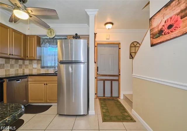 4th image of 6777 Winkler Rd #142, Fort Myers, FL 33919 | MLS# 2026029914