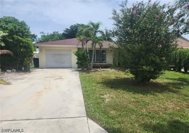 Photo 1 of Single family home for sale at 804 92nd Avenue N, Naples, FL 34108 | MLS# 226025866 | Listing updated on 2026-07-13