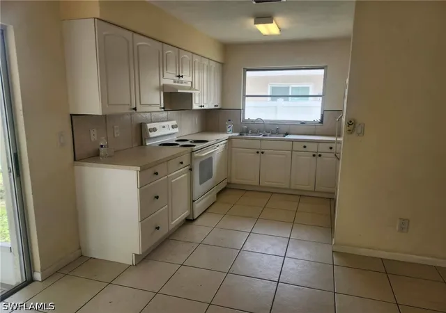Photo 3 of Single family home for sale at 804 92nd Avenue N, Naples, FL 34108 | MLS# 226025866 | Listing updated on 2026-07-13