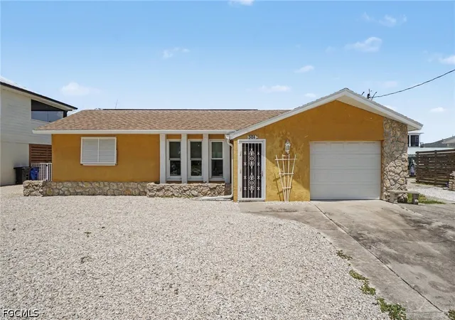 3rd image of 2456 Sycamore St, Saint James City, FL 33956 | MLS# 2026029942