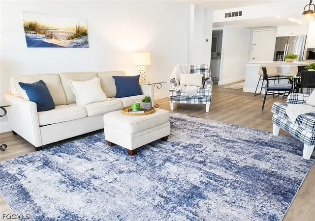 5th image of 5 Bluebill Ave #308, Naples, FL 34108 | MLS# 2026029947