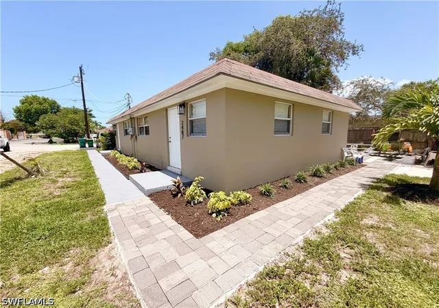 2nd image of 2485 Bayside St, Naples, FL 34112 | MLS# 226024963