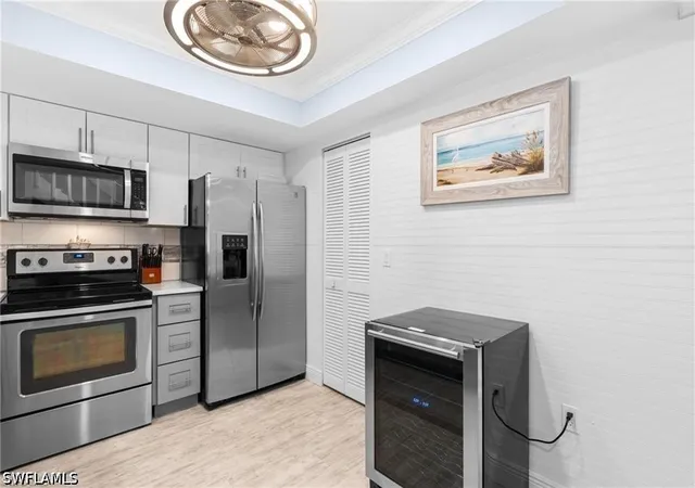 Photo 4 of Townhouse for sale at 800 Meadowland Dr #N, Naples, FL 34108 | MLS# 226025898 | Listing updated on 2026-08-01