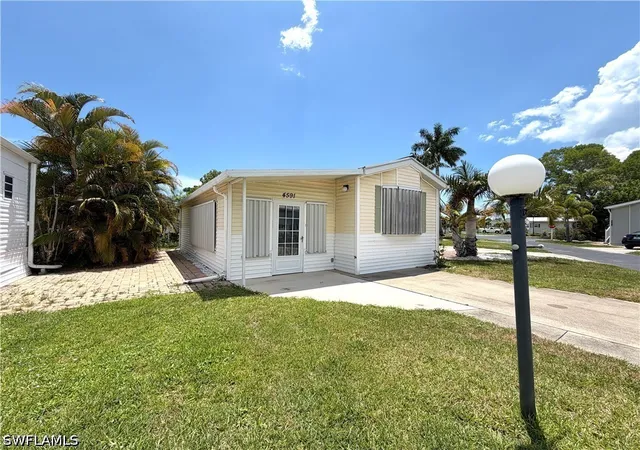 2nd image of 4591 Candlestick Ct E, Estero, FL 33928 | MLS# 226026022