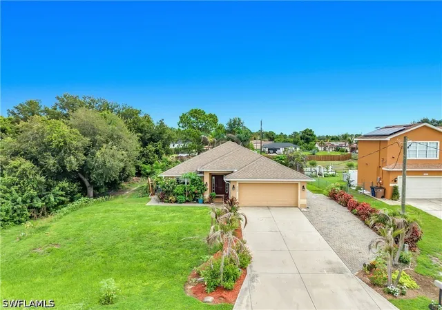 Photo 3 of Single family home for sale at 2508 41st Street W, Lehigh Acres, FL 33971 | MLS# 226025896 | Listing updated on 2026-07-24