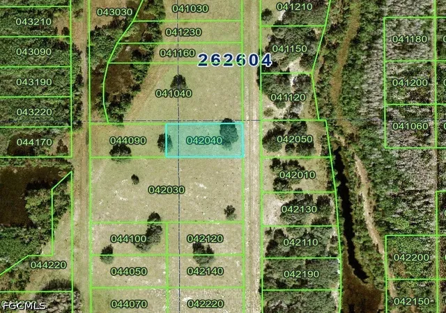 3rd image of 26 26 04 000000 042040 Inaccessible Trl, Polk City, FL 33868 | MLS# 2026030099