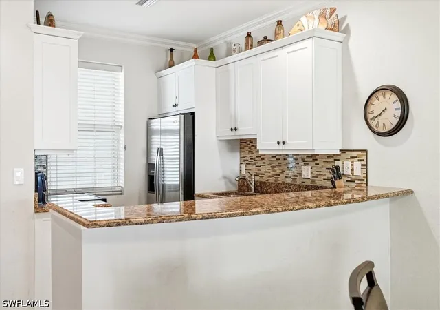 5th image of 140 Palm St #207, Marco Island, FL 34145 | MLS# 226025979